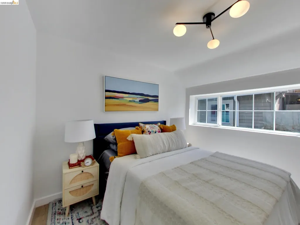 1047 48th Street Emeryville CA 94608