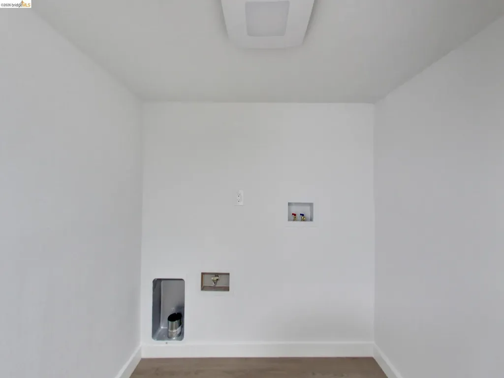 1047 48th Street Emeryville CA 94608