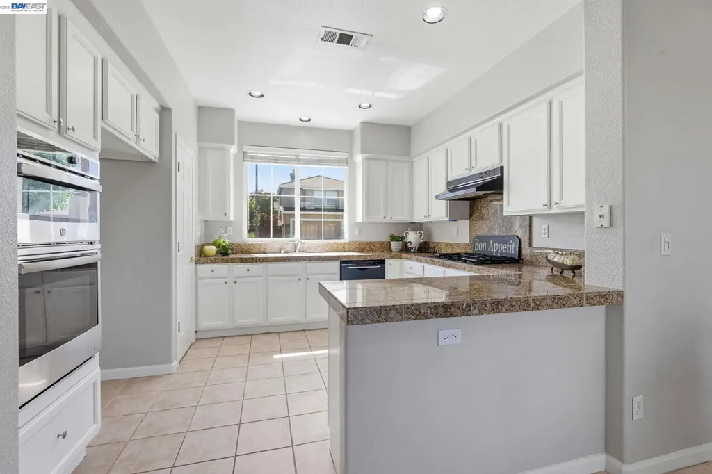5315 Asterwood Drive Dublin CA 94568
