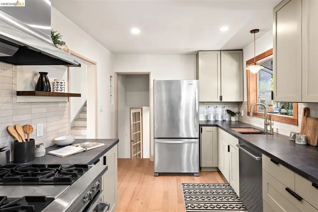 1421 Cornell Avenue Berkeley CA 94702