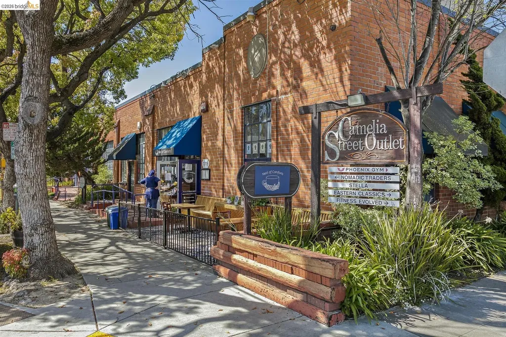 1421 Cornell Avenue Berkeley CA 94702