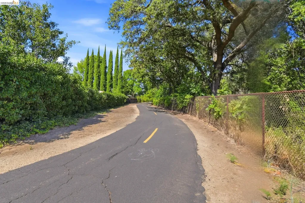 224 Amherst Court Vacaville CA 95687