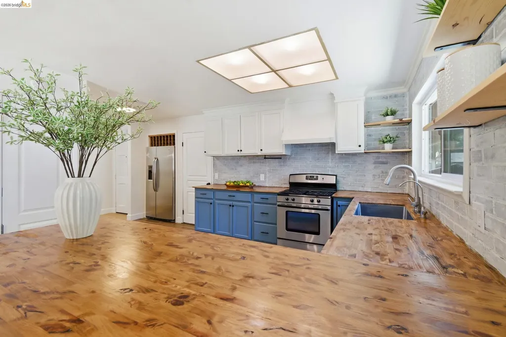224 Amherst Court Vacaville CA 95687