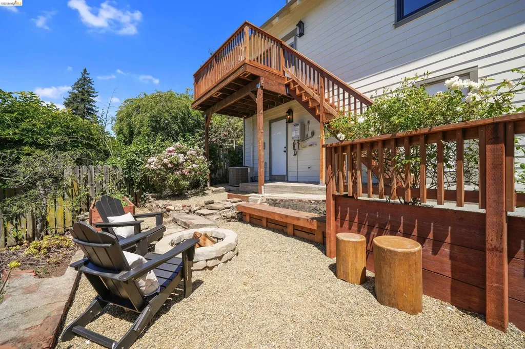 5765 Manila Avenue Oakland CA 94618