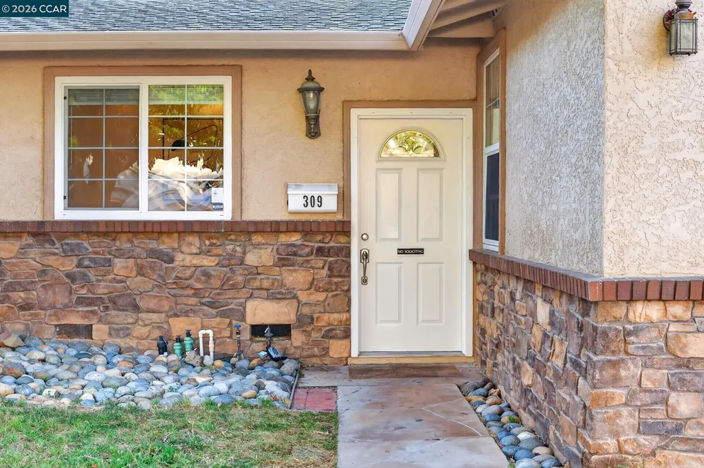 309 Anna Maria Street Livermore CA 94550