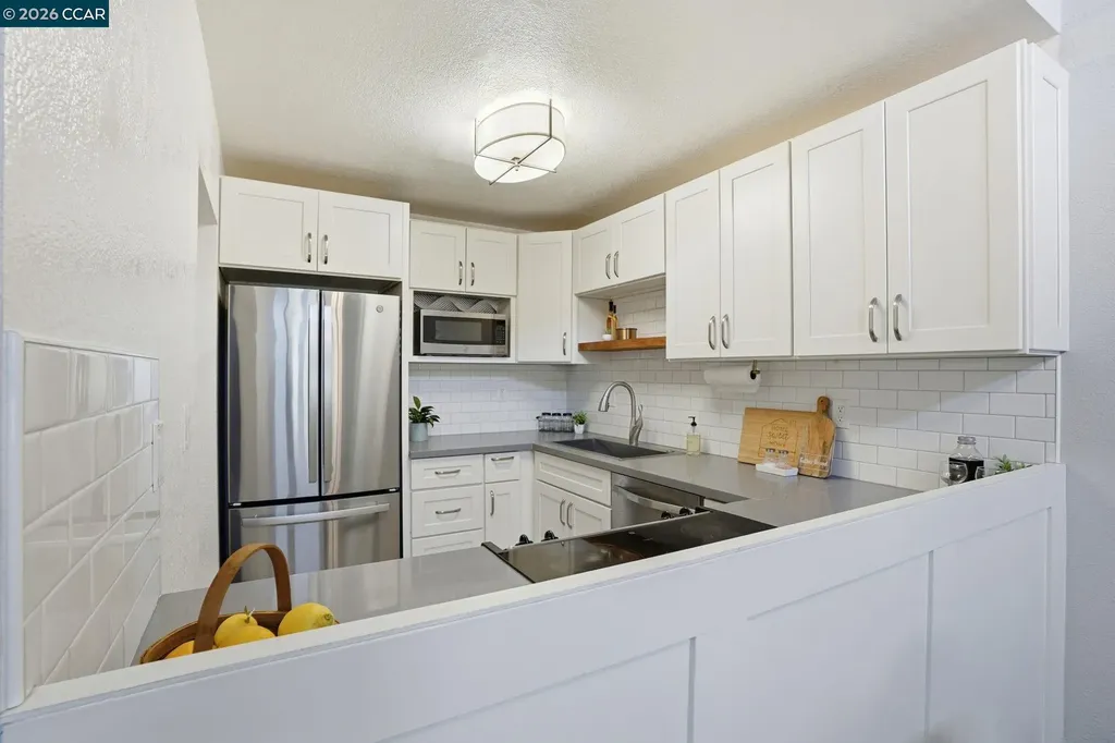 700 Suntree Lane Pleasant Hill CA 94523