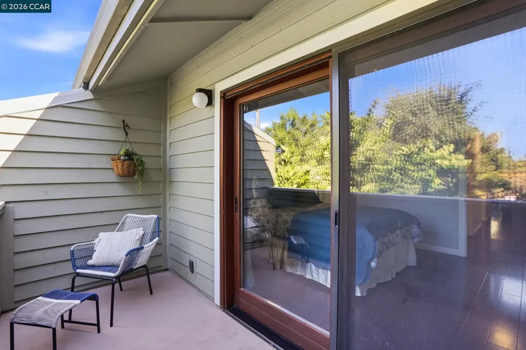 700 Suntree Lane Pleasant Hill CA 94523