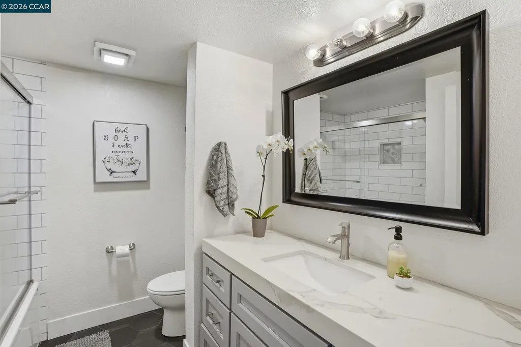 700 Suntree Lane Pleasant Hill CA 94523