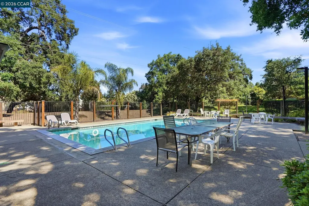 700 Suntree Lane Pleasant Hill CA 94523