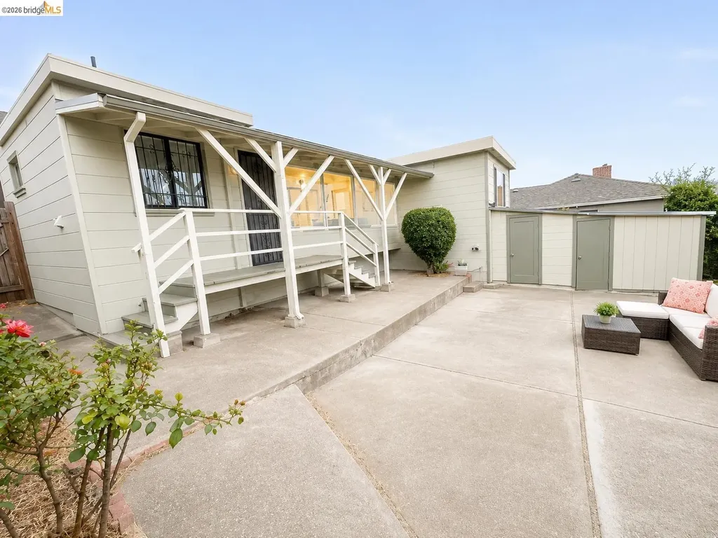 810 Pierce Street Albany CA 94706