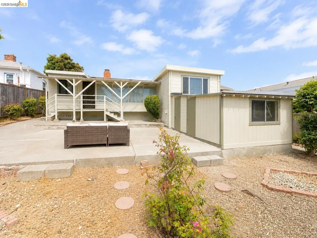 810 Pierce Street Albany CA 94706