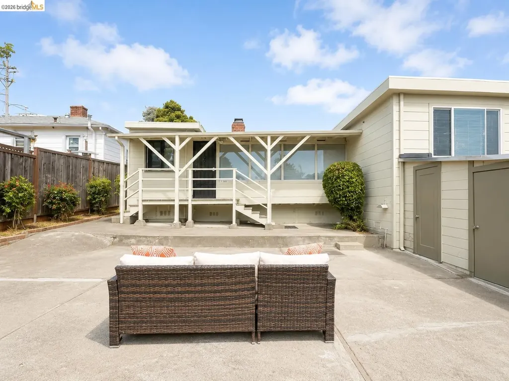 810 Pierce Street Albany CA 94706