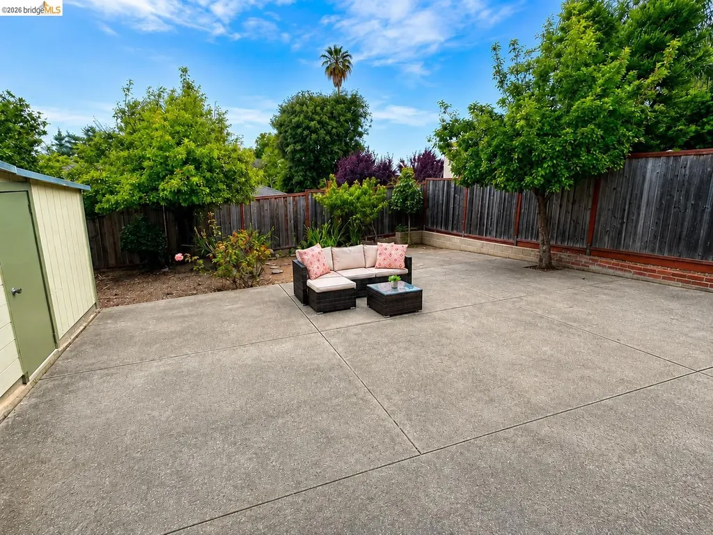810 Pierce Street Albany CA 94706