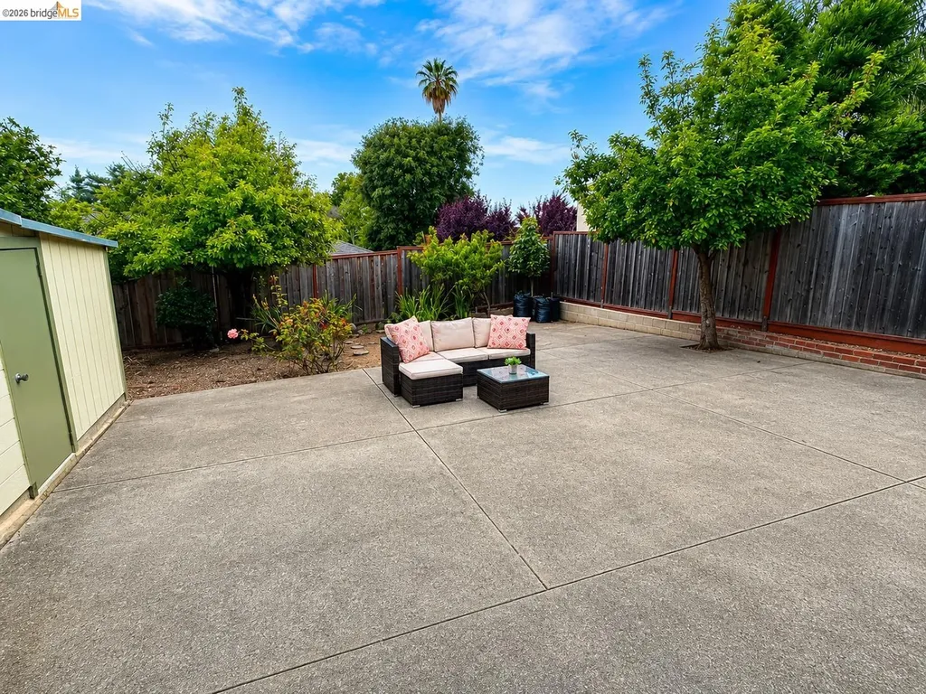 810 Pierce Street Albany CA 94706
