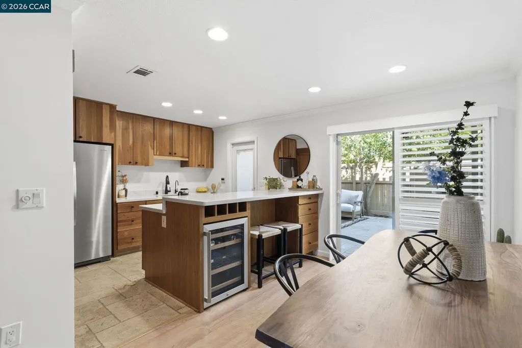 1889 Pomar Way Walnut Creek CA 94598