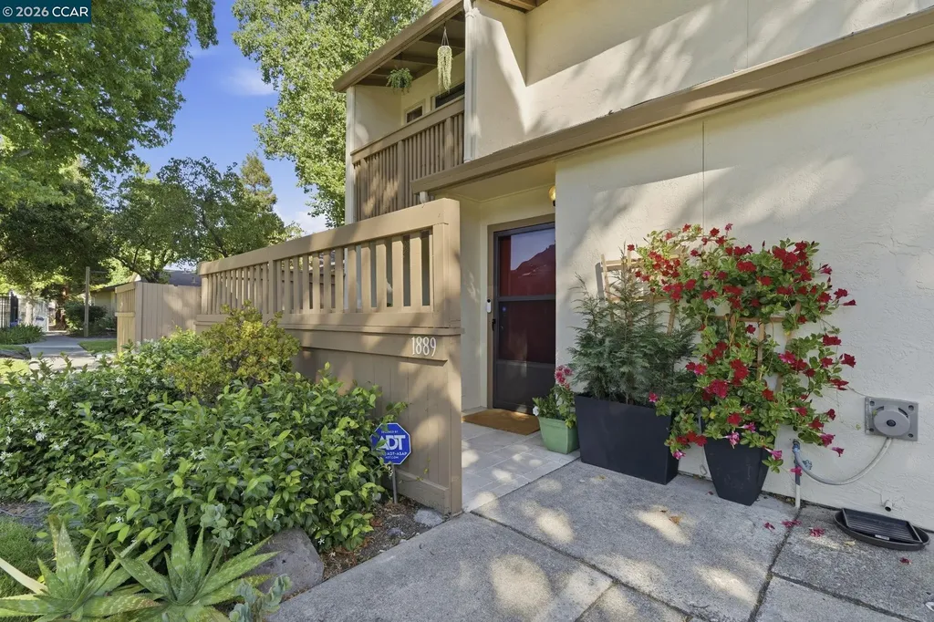 1889 Pomar Way Walnut Creek CA 94598