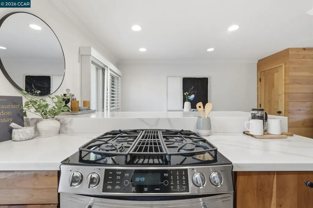 1889 Pomar Way Walnut Creek CA 94598