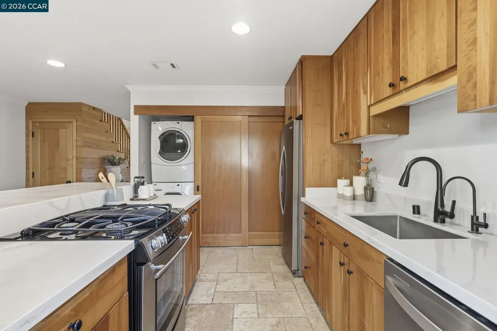 1889 Pomar Way Walnut Creek CA 94598
