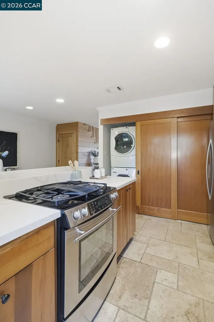 1889 Pomar Way Walnut Creek CA 94598