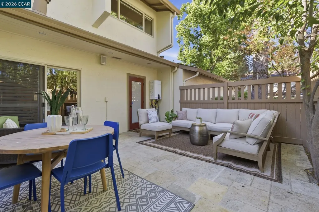 1889 Pomar Way Walnut Creek CA 94598