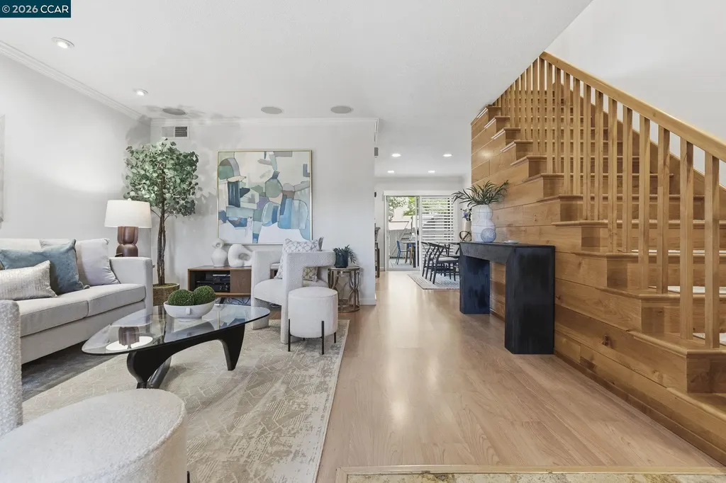 1889 Pomar Way Walnut Creek CA 94598