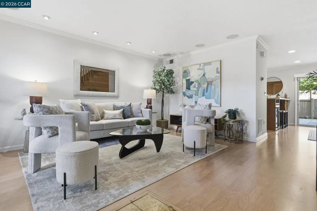 1889 Pomar Way Walnut Creek CA 94598