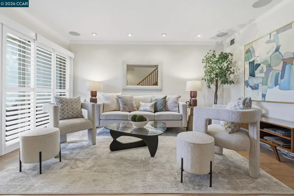 1889 Pomar Way Walnut Creek CA 94598
