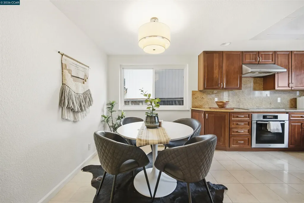 613 Chardonnay Drive Fremont CA 94539