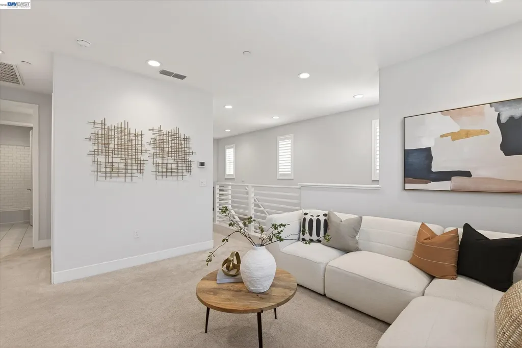 4047 St Helena Way Dublin CA 94568