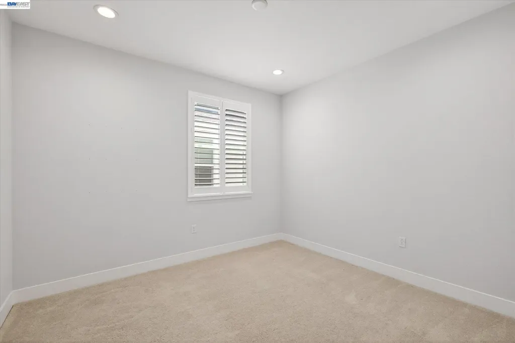 4047 St Helena Way Dublin CA 94568