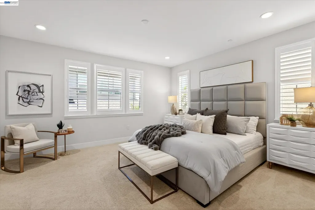 4047 St Helena Way Dublin CA 94568