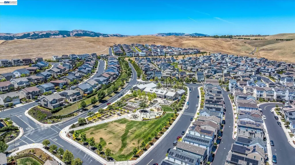4047 St Helena Way Dublin CA 94568