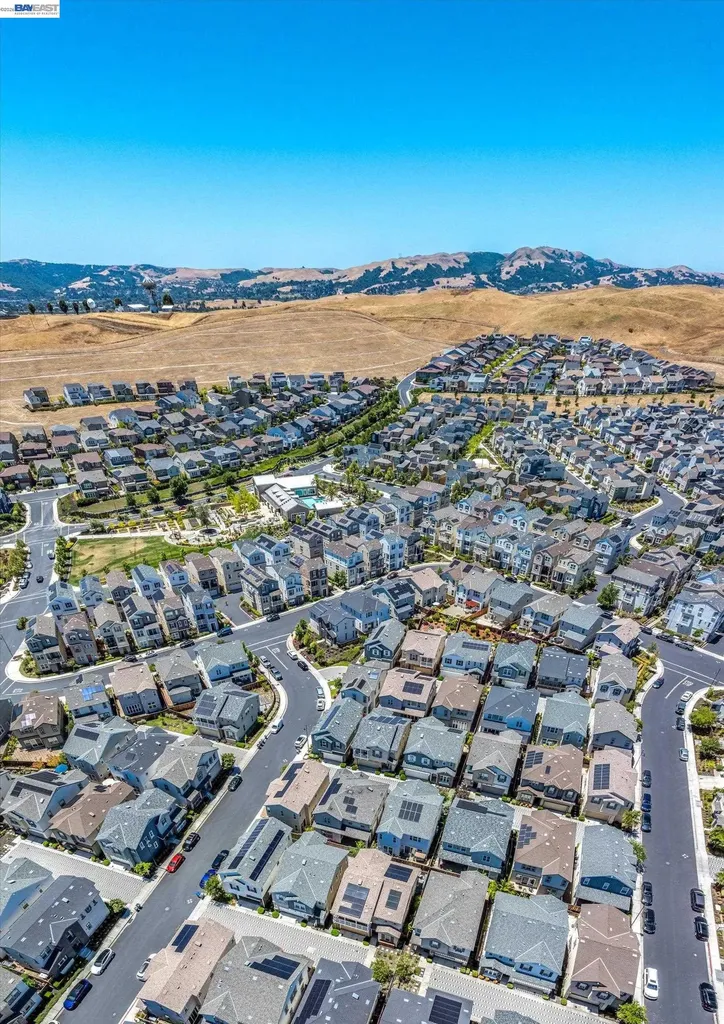 4047 St Helena Way Dublin CA 94568