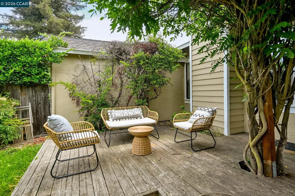 215 Bridgeside Circle Danville CA 94506