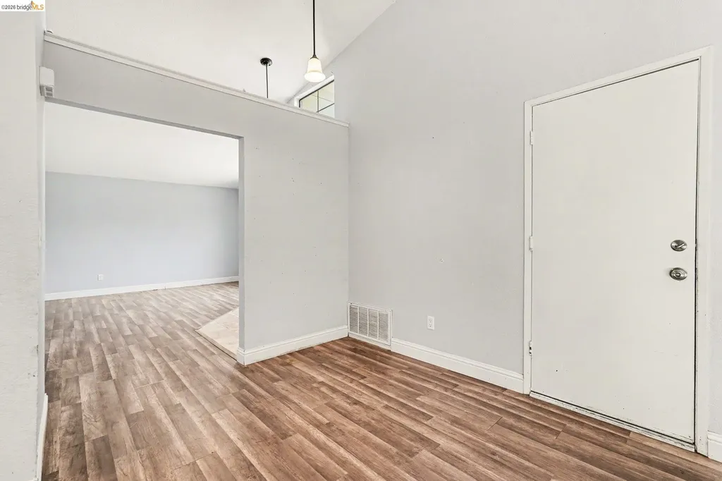 4004 Royal Links Circle Antioch CA 94509