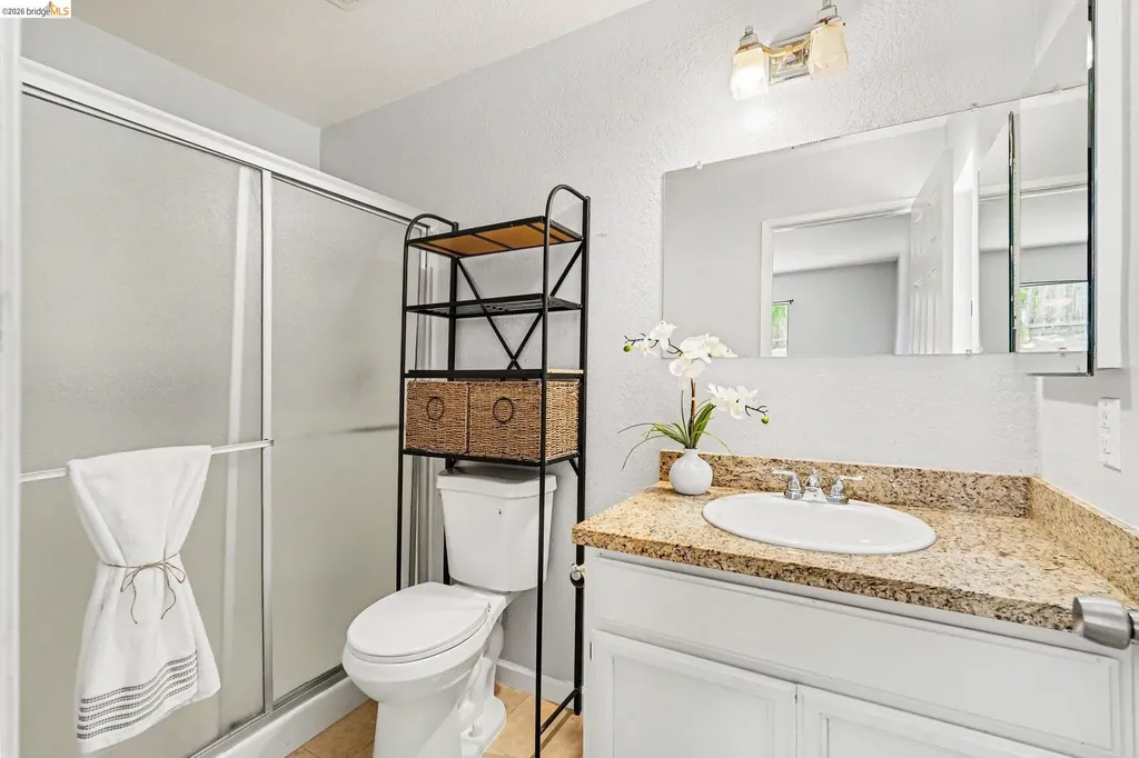 4004 Royal Links Circle Antioch CA 94509
