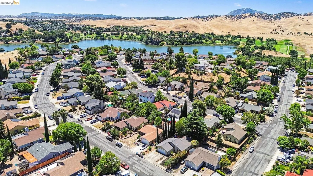 4004 Royal Links Circle Antioch CA 94509