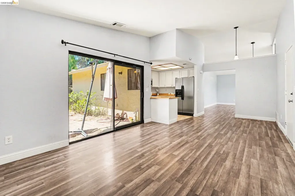 4004 Royal Links Circle Antioch CA 94509
