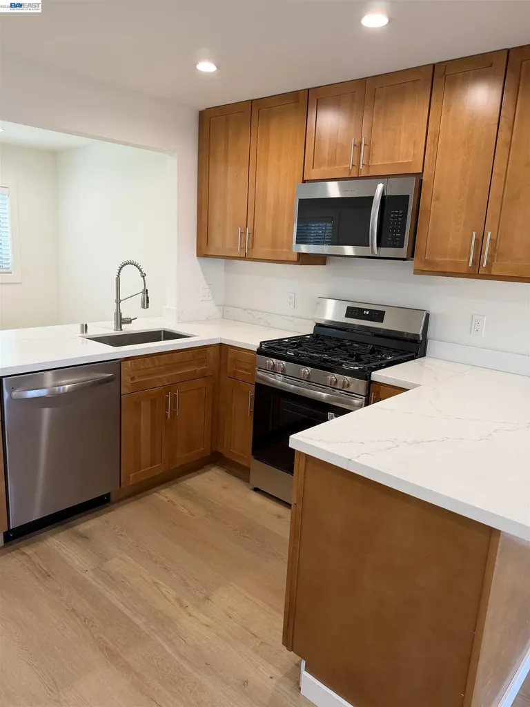 74-78 Palana Court Walnut Creek CA 94595