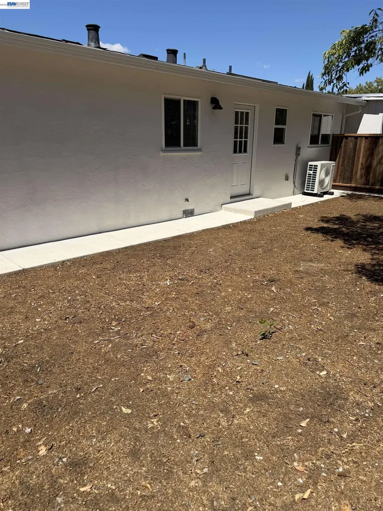 74-78 Palana Court Walnut Creek CA 94595