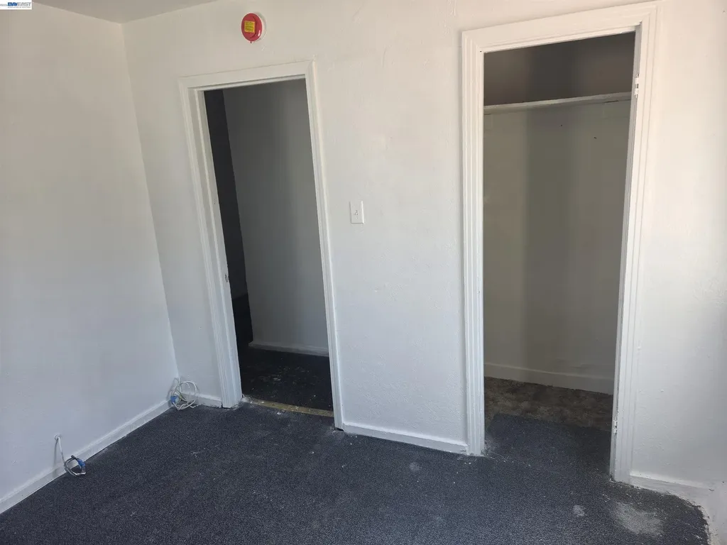 2859 9th Street Oakland CA 94601