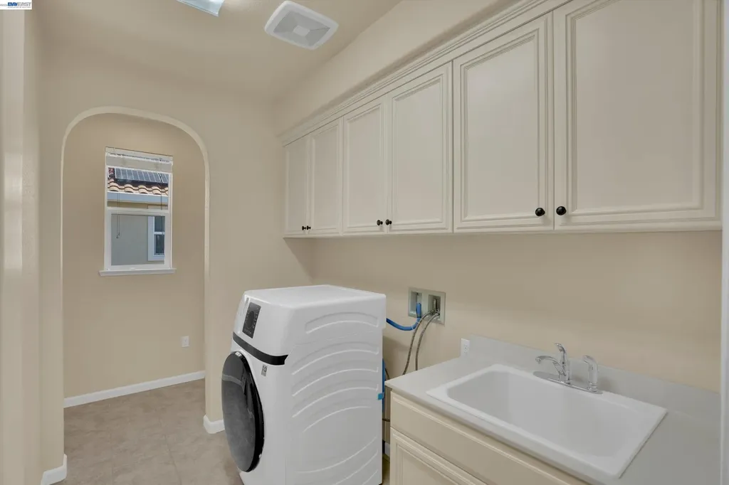 8012 Westport Circle Discovery Bay CA 94505