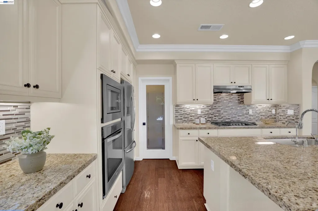 8012 Westport Circle Discovery Bay CA 94505
