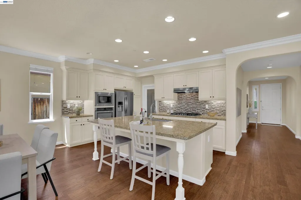8012 Westport Circle Discovery Bay CA 94505