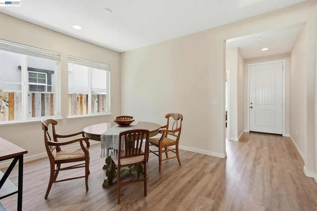 182 Willowrun Way Oakley CA 94561