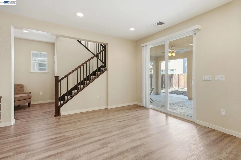 182 Willowrun Way Oakley CA 94561