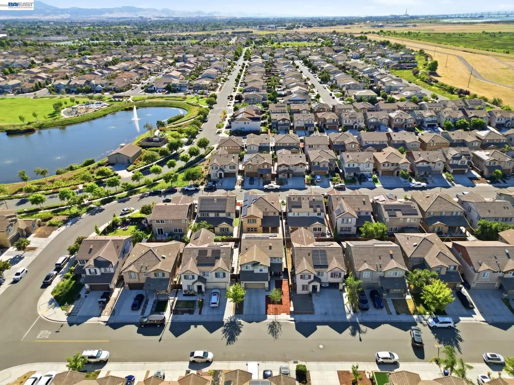 182 Willowrun Way Oakley CA 94561