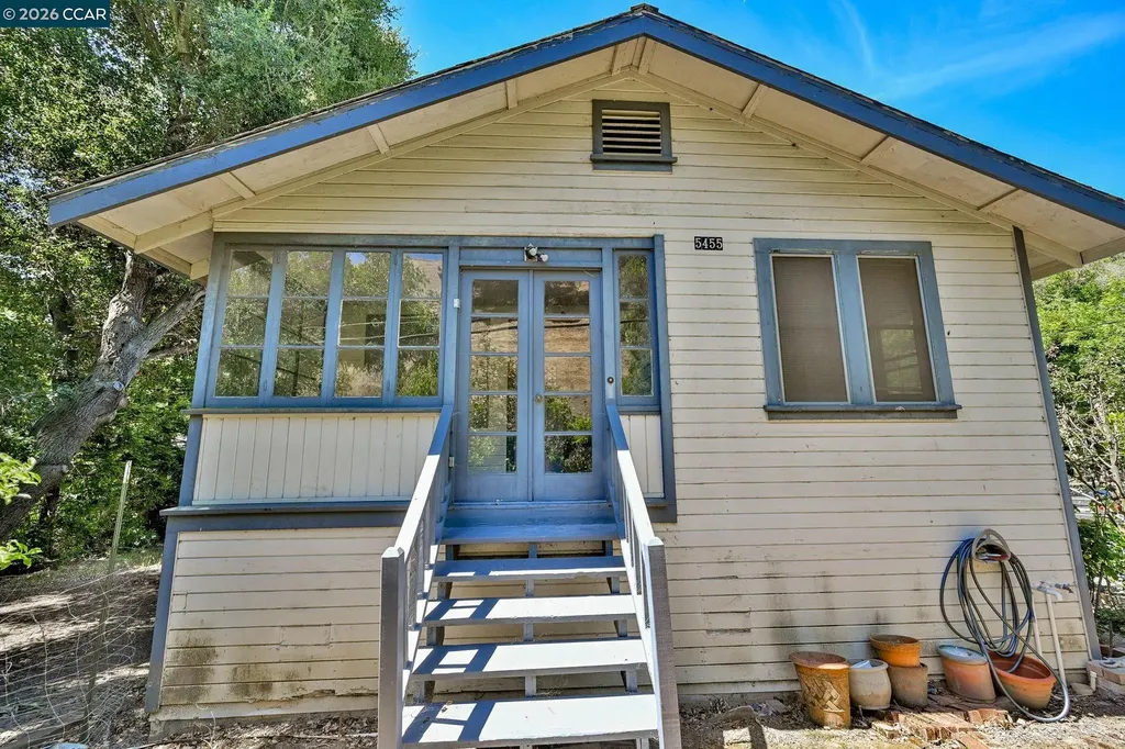 5455 Alhambra Valley Road Martinez CA 94553