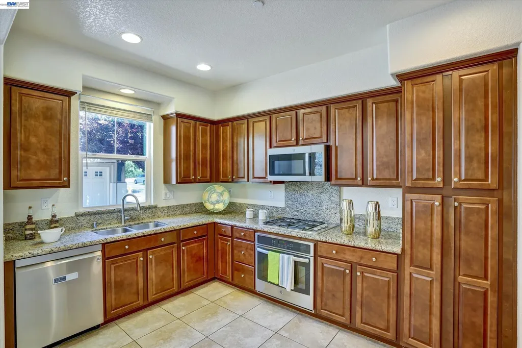 321 Cortona Way Brentwood CA 94513