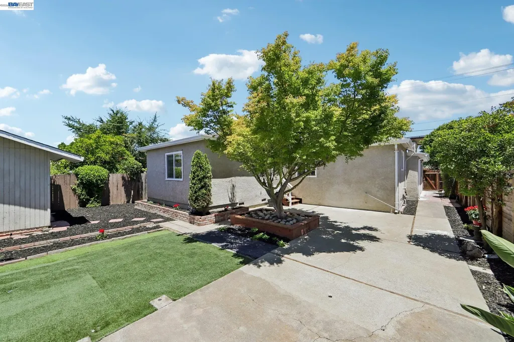 33741 12th Street Union City CA 94587